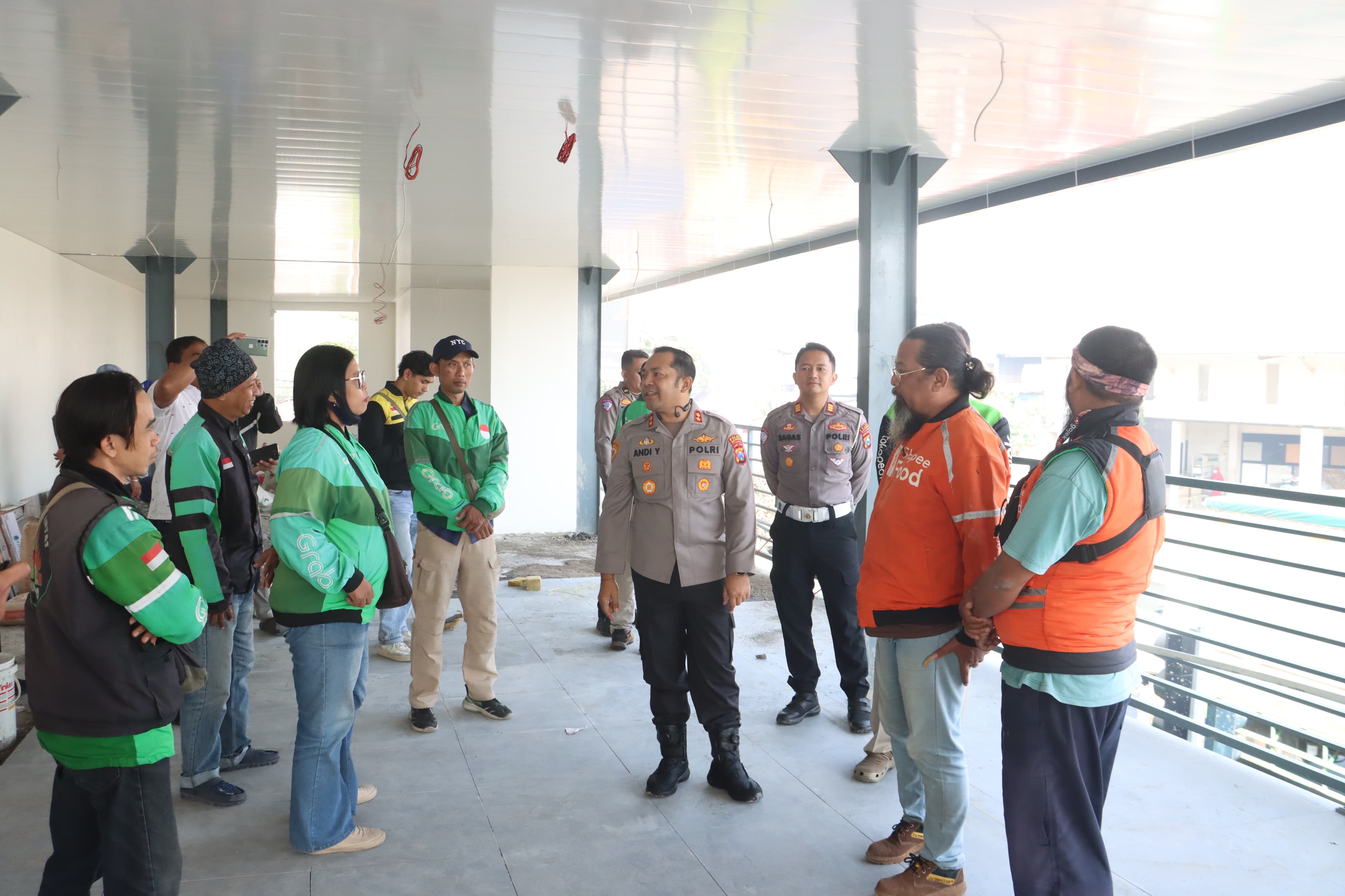 Polres Mojokerto Sulap Pos Kebantenan Jadi Stasiun Terpadu Ramah Ojol, Dilengkapi IGD dan Peralatan Medis